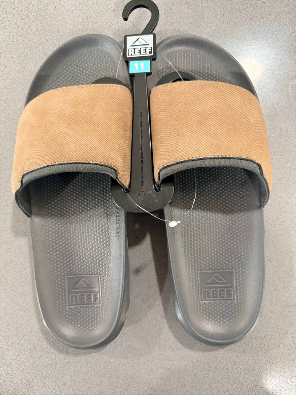 Reef Tailslide Men’s lightweight Slide Sandals tan and gray size 11 NWT